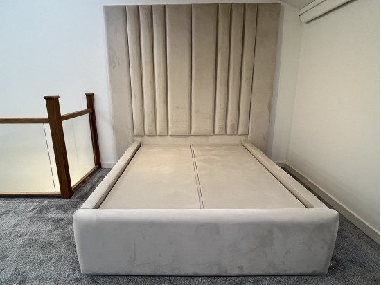 Motion Sleep Isla King Size Bed in Mother of Pearl