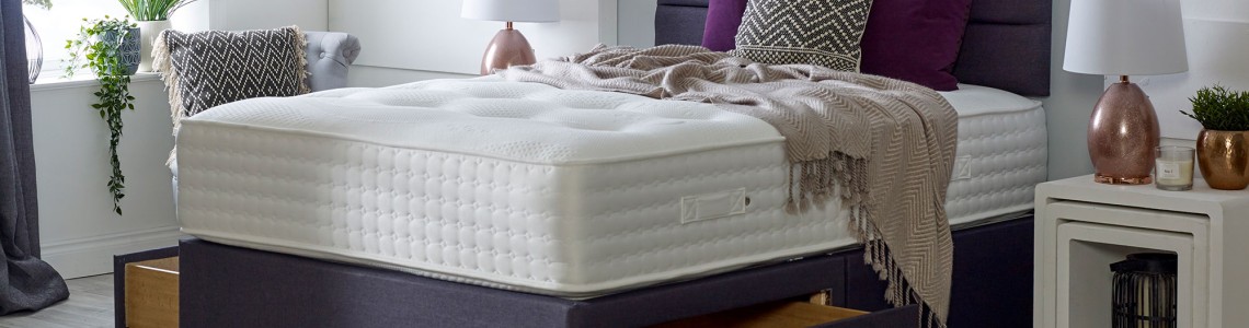 The Best Mattress for Back Pain & Sciatica: A UK Buyer’s Guide The Best Mattress for Back Pain & Sciatica: A UK Buyer’s Guide