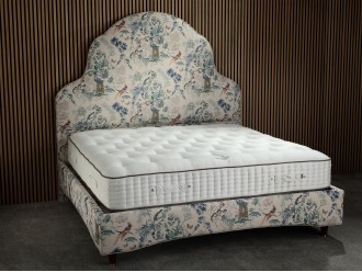 Enchanted House Queen Anne 1 Premium Bedstead